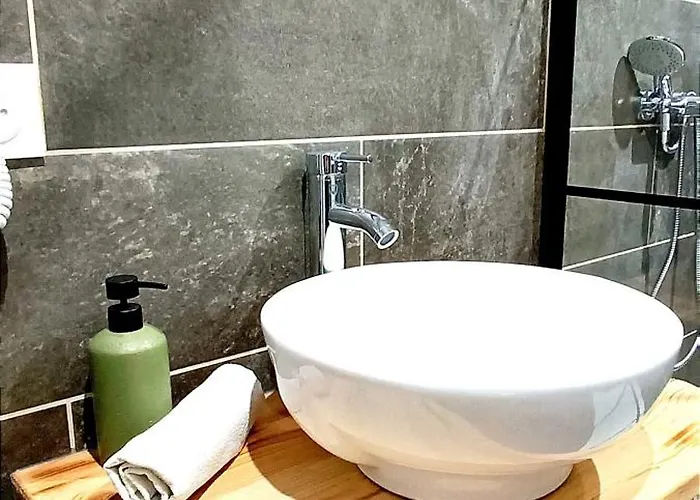 Perrutel - Entre Bastide Et Cite Apartament