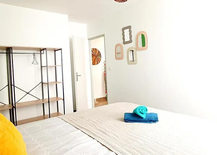 Perrutel - Entre Bastide Et Cite * Carcassonne